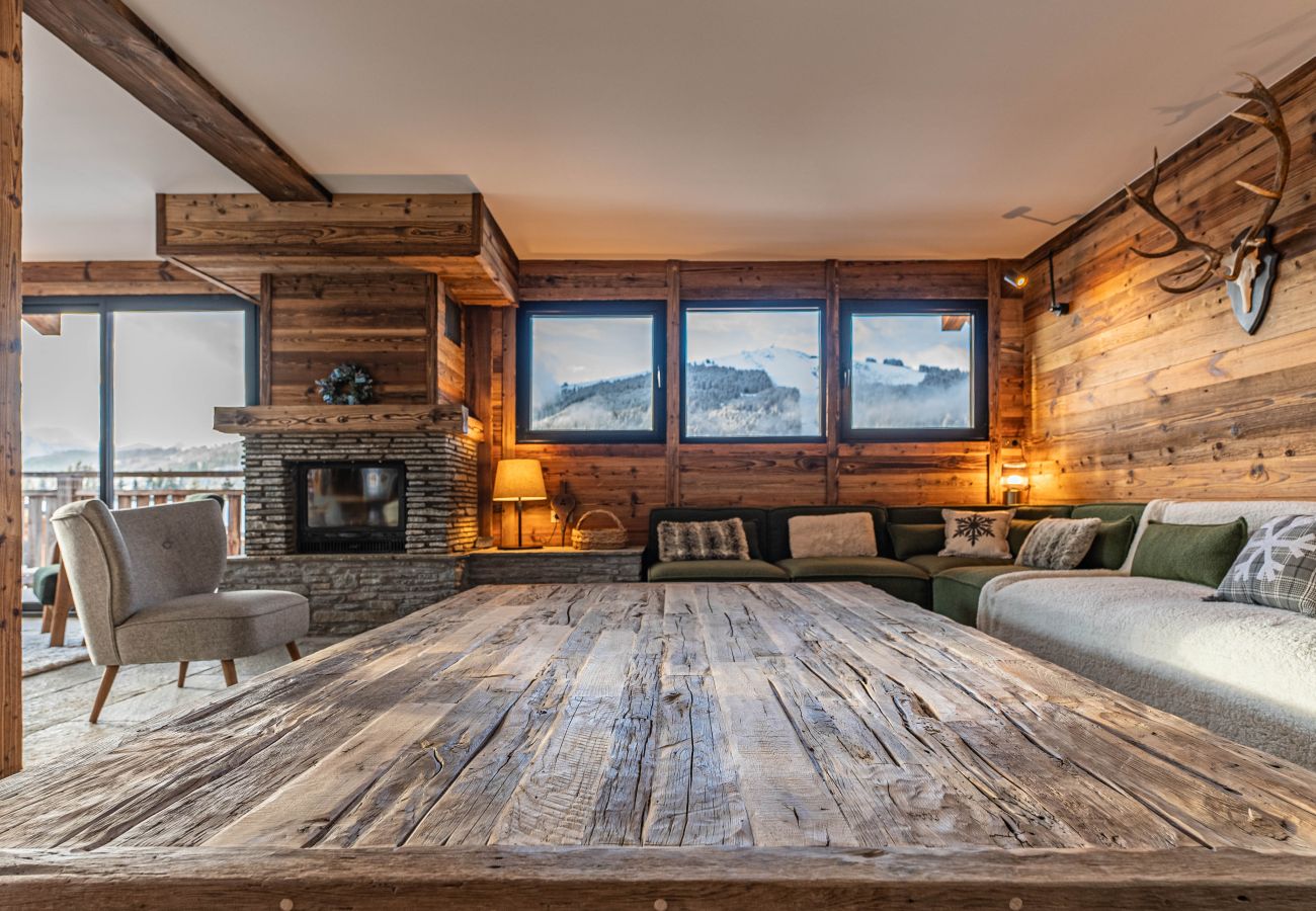 Chalet in Les Gets - Superb chalet next to ski slopes and lake, with panoramic views