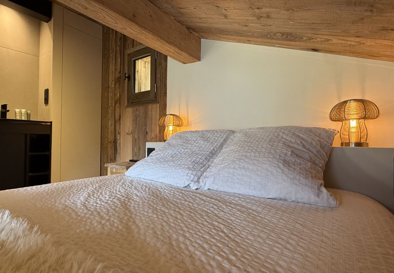 Chalet in Les Gets - NEW! Chalet Nova - LES GETS: fireplace, jacuzzi, stunning view