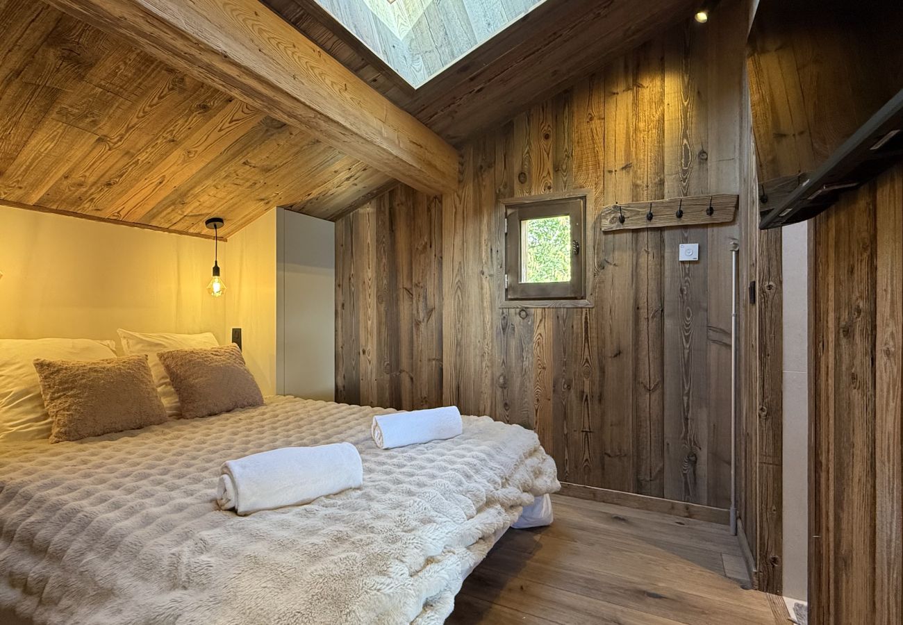 Chalet in Les Gets - NEW! Chalet Nova - LES GETS: fireplace, jacuzzi, stunning view