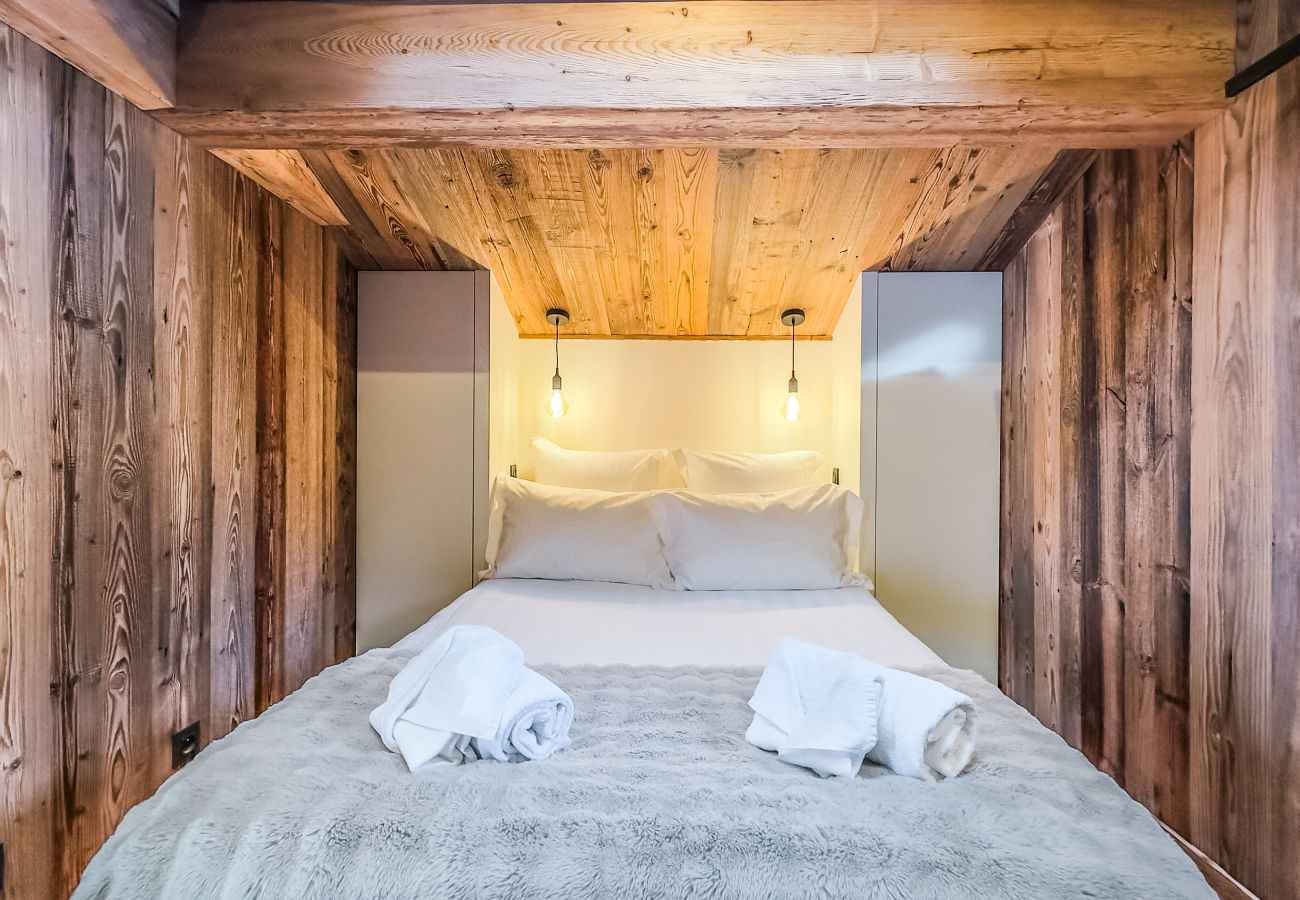 Chalet in Les Gets - NEW! Chalet Nova - LES GETS: fireplace, jacuzzi, stunning view