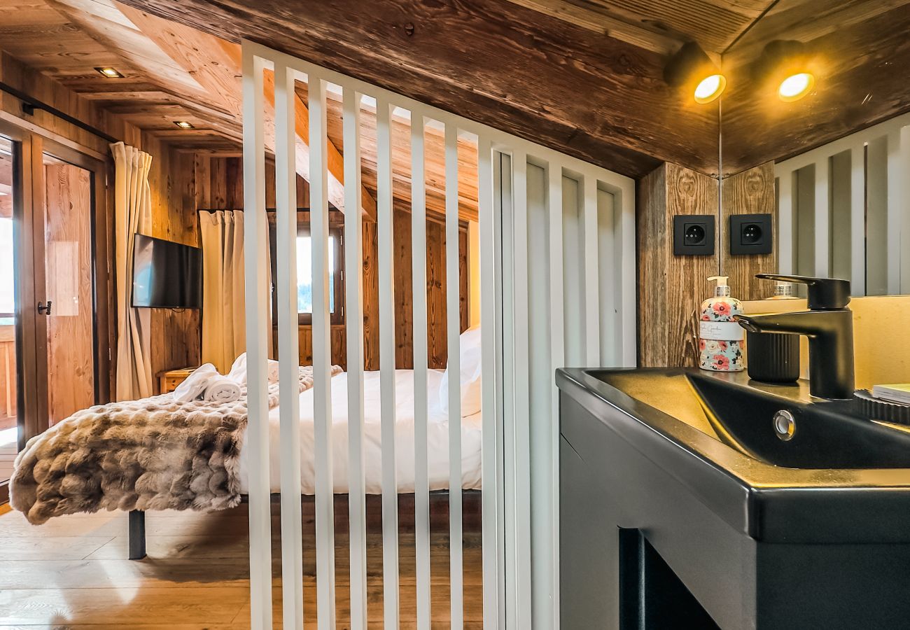 Chalet in Les Gets - NEW! Chalet Nova - LES GETS: fireplace, jacuzzi, stunning view