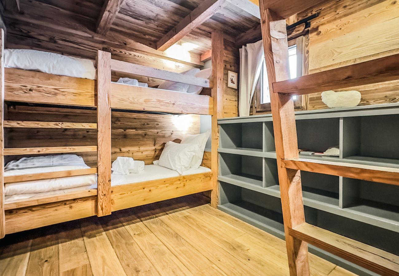 Chalet in Les Gets - NEW! Chalet Nova - LES GETS: fireplace, jacuzzi, stunning view