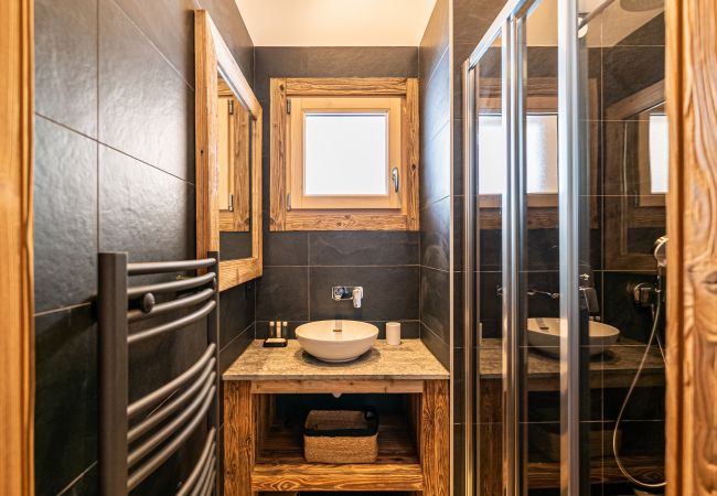 Appartement à Les Gets - Duplex Pen Men - LES GETS : proche du centre, jacuzzi, superbe vue Appartement à Les Gets - Duplex Pen Men - LES GETS : proche du centre, jacuzzi, superbe vue