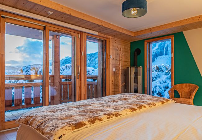 Chalet à Les Gets - Chalet Octopussy - LES GETS : jacuzzi, sauna, superbe vue Chalet à Les Gets - Chalet Octopussy - LES GETS : jacuzzi, sauna, superbe vue