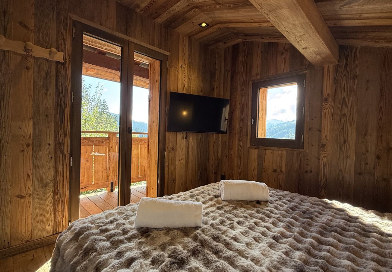 Chalet à Les Gets - NOUVEAU ! Chalet Nova - LES GETS : cheminée, jacuzzi, superbe vue