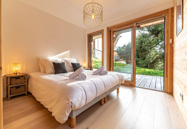 Chalet in Les Gets - Chalet Octopussy - LES GETS: jacuzzi, sauna, prachtig uitzicht Chalet in Les Gets - Chalet Octopussy - LES GETS: jacuzzi, sauna, prachtig uitzicht